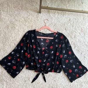 American Eagle Flowy Sleeve Tie Blouse